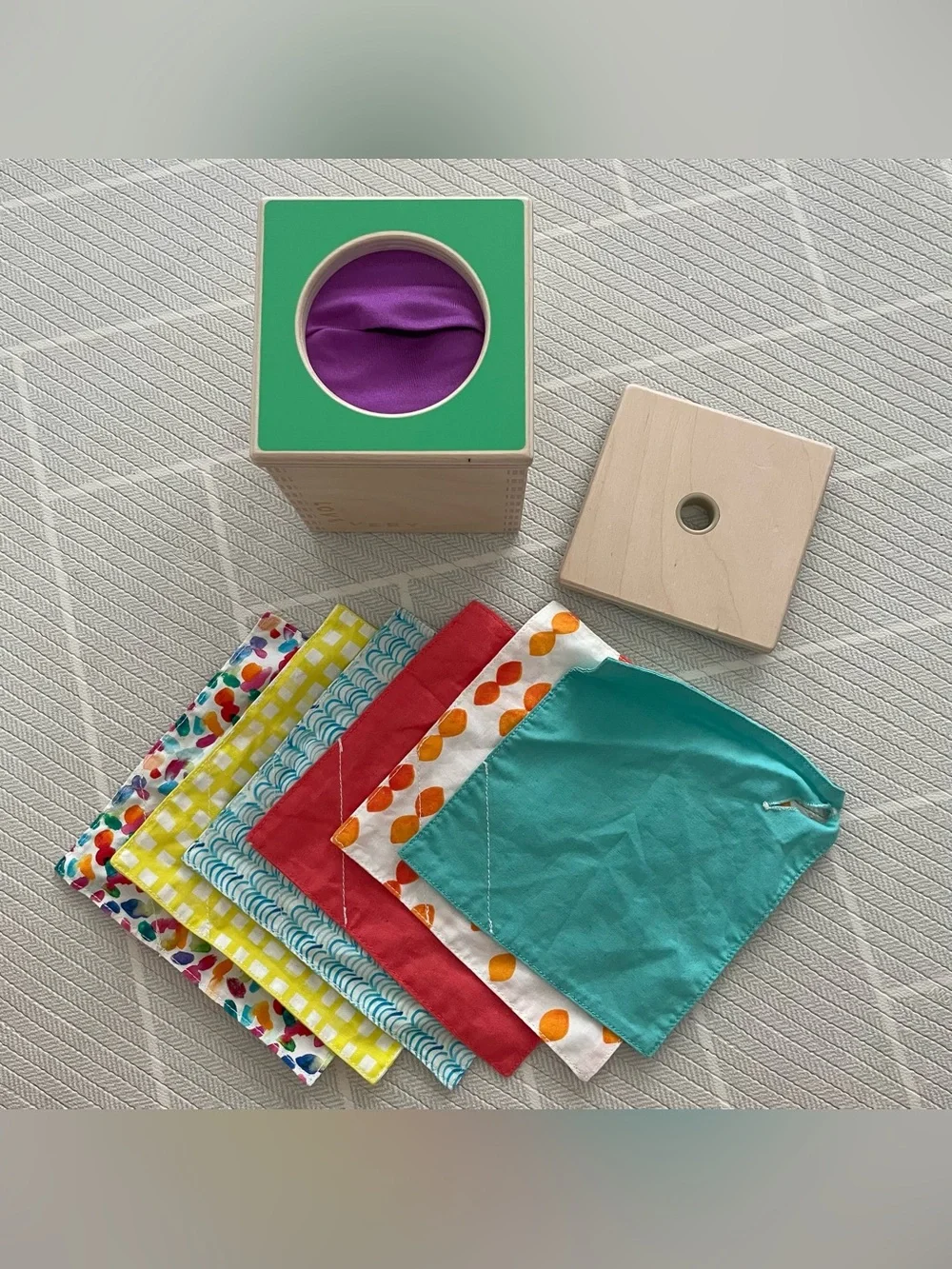 LOVEVERY Wooden Puzzle and Sensory Play Set